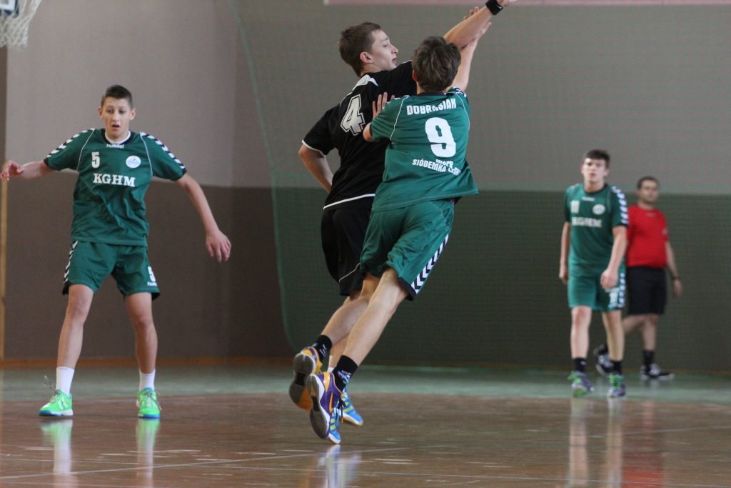 Junior młodszy: Siódemka -SPR Oleśnica 52:8