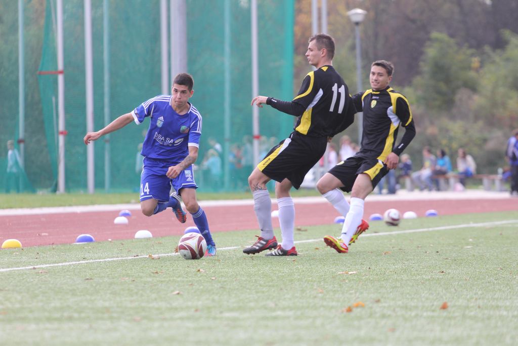 IV liga: Miedź II - LZS Stary Śleszów 1:1