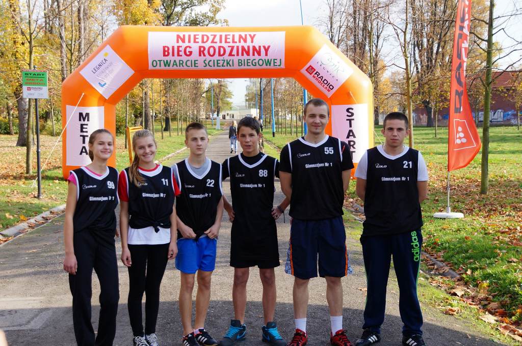 Niedzielny Bieg Rodzinny - Otwarcie Ścieżki Biegowej