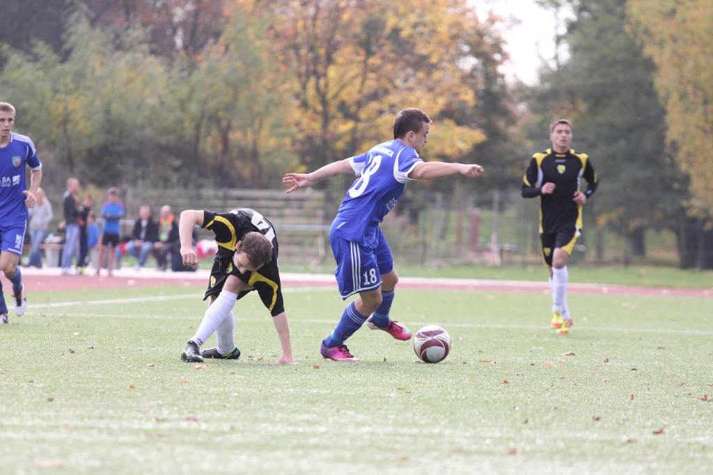 IV liga: Miedź II - LZS Stary Śleszów 1:1