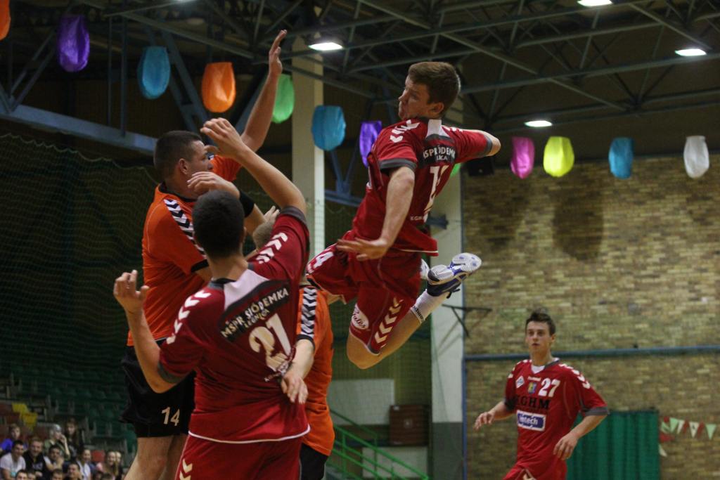 MSPR Siódemka Legnica- MKS Zagłębie Lubin 27:24