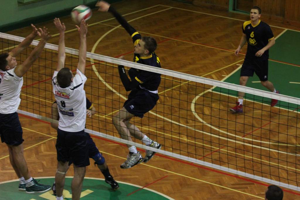 MUKS Ikar Legnica - MKS Rosiek Syców 3:1