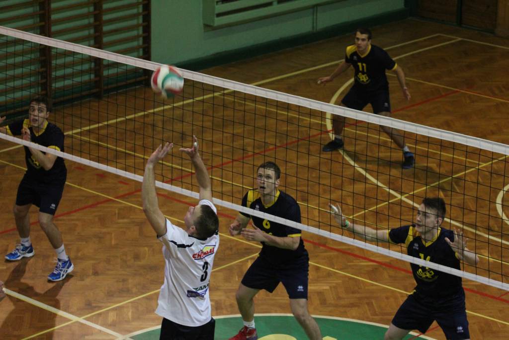 MUKS Ikar Legnica - MKS Rosiek Syców 3:1