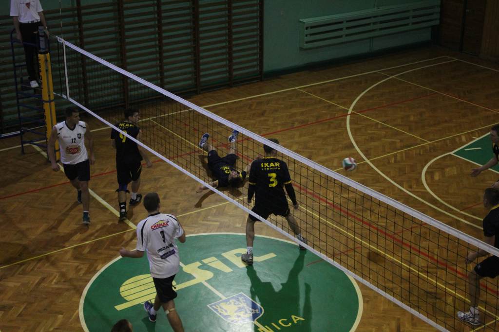 MUKS Ikar Legnica - MKS Rosiek Syców 3:1