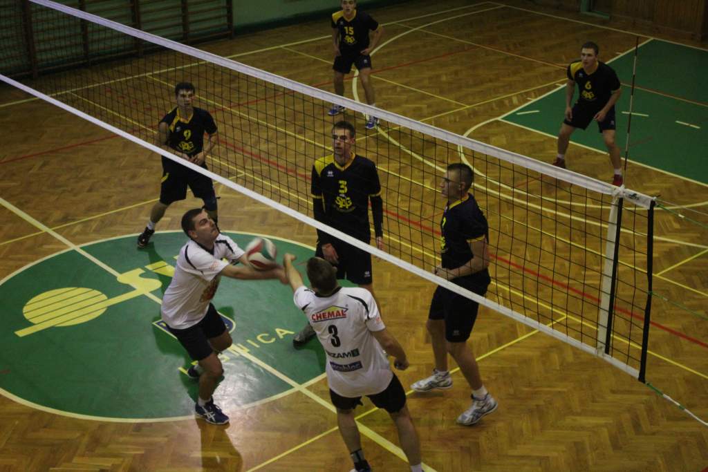 MUKS Ikar Legnica - MKS Rosiek Syców 3:1