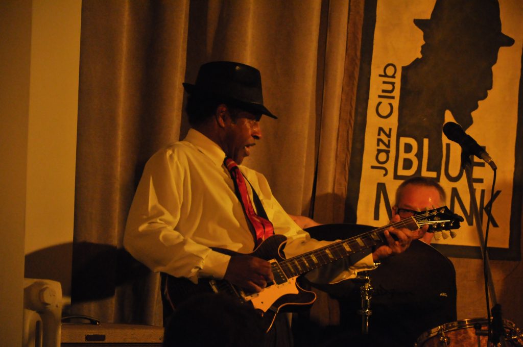 Vasti Jackson w Jazz Clubie Blue Monk