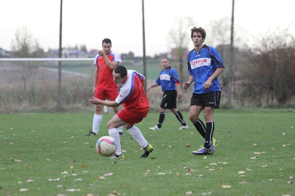 Klasa B: Błękitni - Victoria 7:0