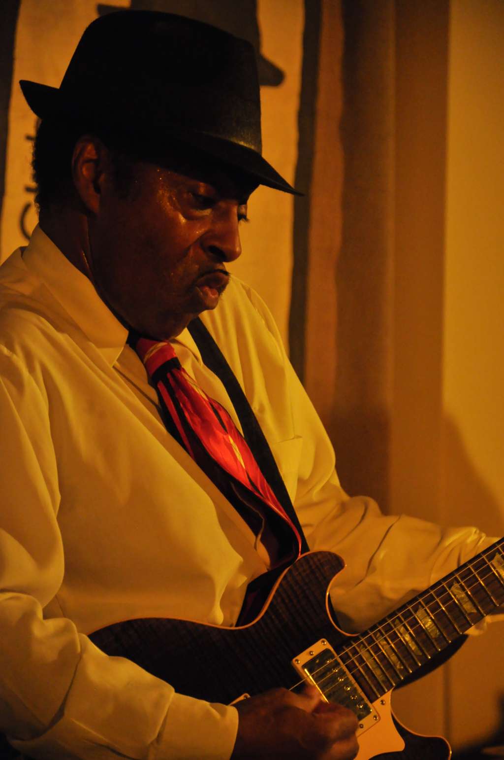 Vasti Jackson w Jazz Clubie Blue Monk