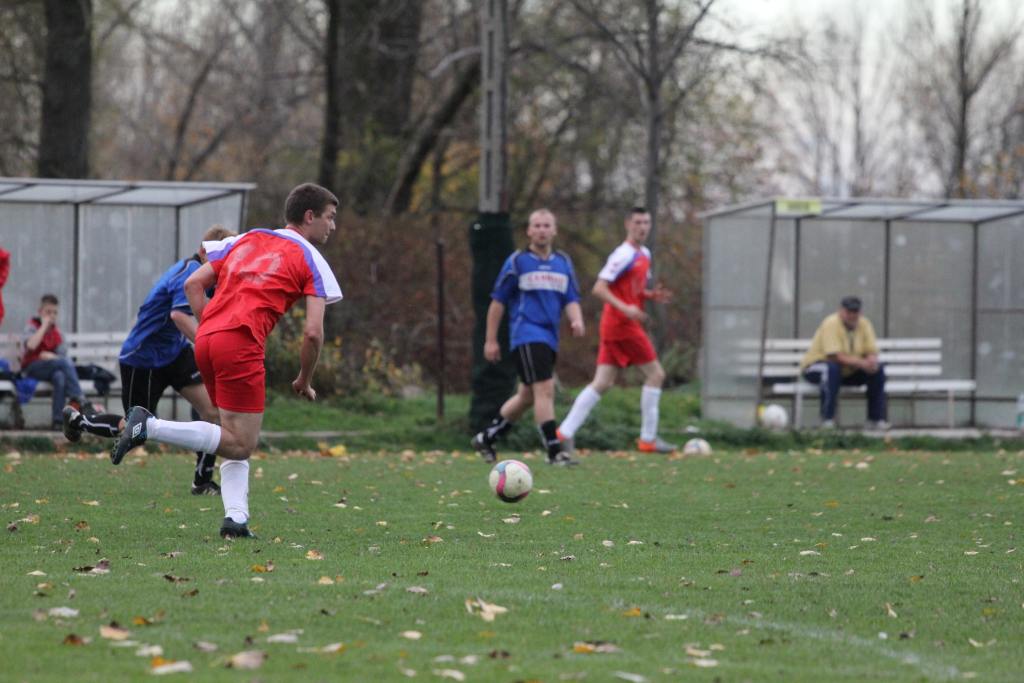 Klasa B: Błękitni - Victoria 7:0