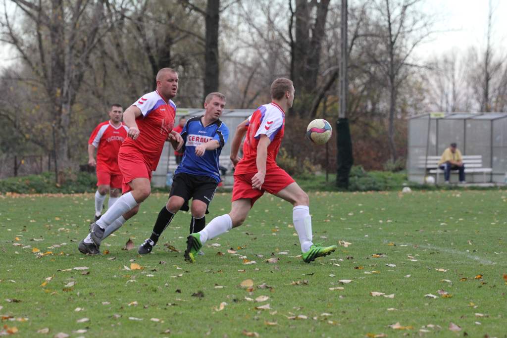 Klasa B: Błękitni - Victoria 7:0