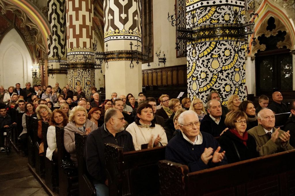 Koncert Cantate Deo