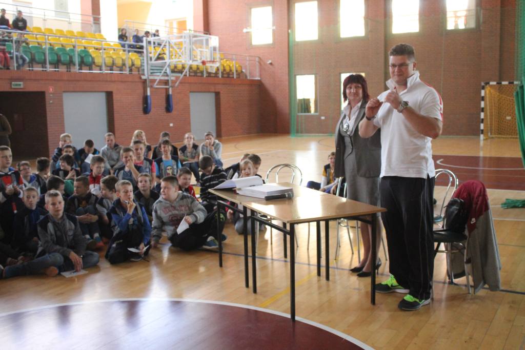 Mistrz Świata w rzucie młotem odwiedził legnicką szkołę