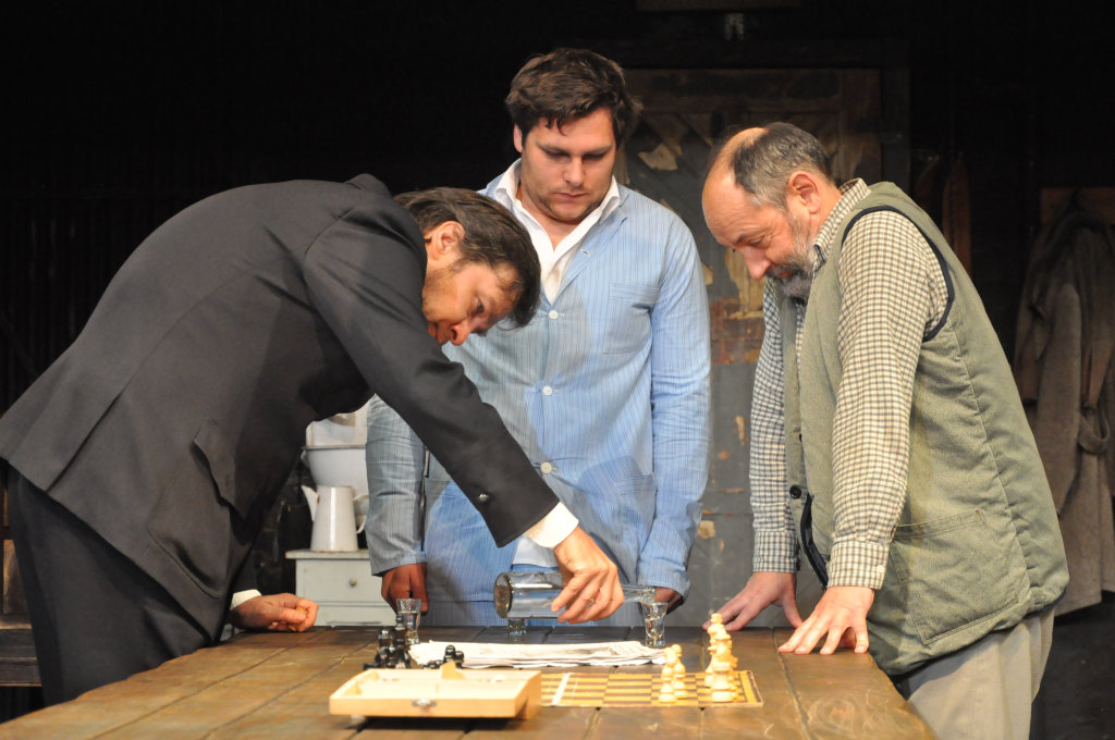 Zabijanie Gomułki na deskach legnickiego teatru