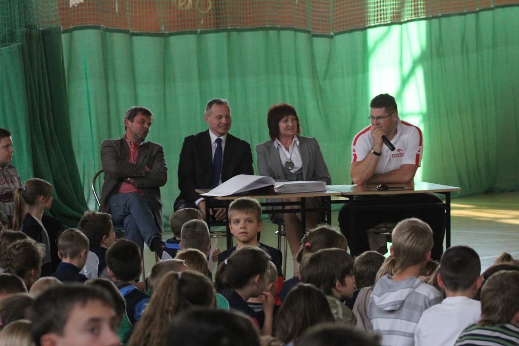 Mistrz Świata w rzucie młotem odwiedził legnicką szkołę