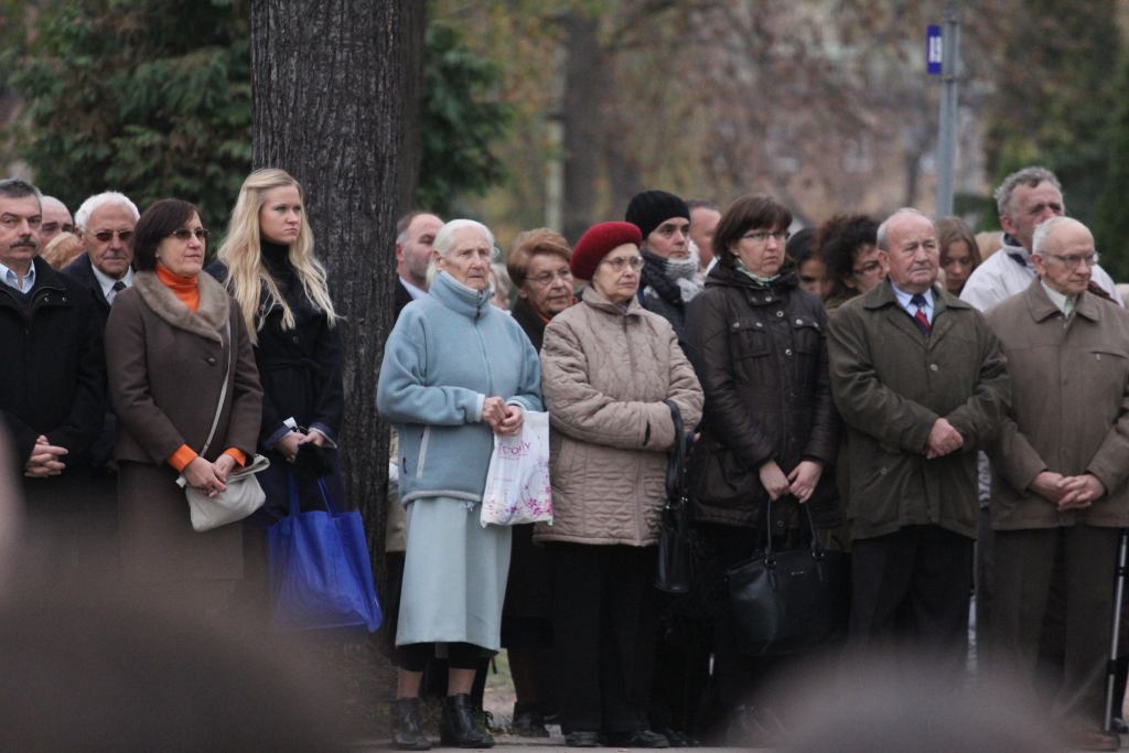 Msza Święta na legnickim cmentarzu