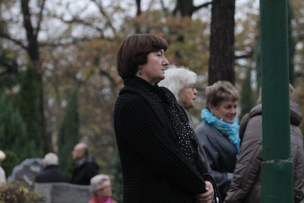 Msza Święta na legnickim cmentarzu
