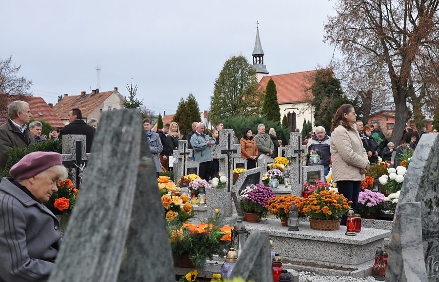 Dzień Wszystkich Świętych w Prochowicach