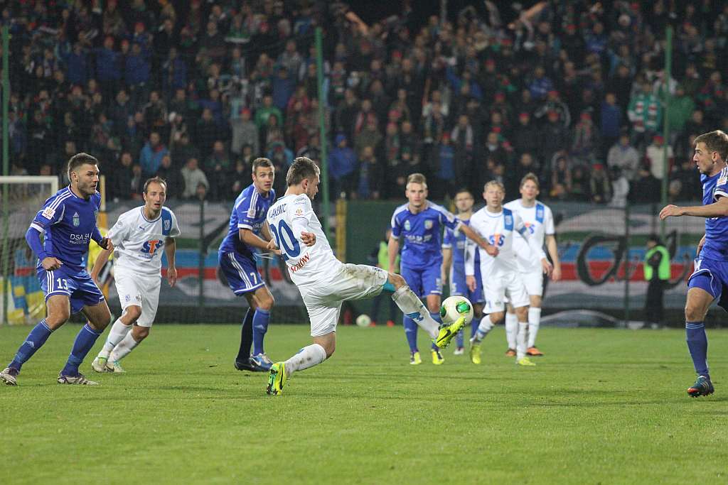 Sensacja! Miedzianka wykoleiła Lecha!