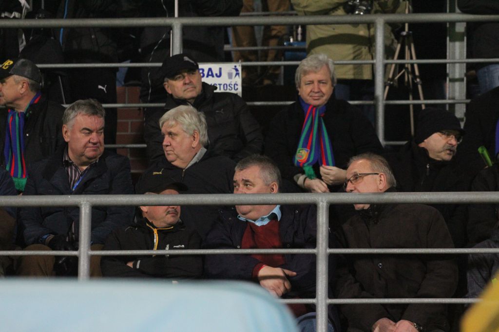 Stadion im. Orła Białego z kompletem publiczności