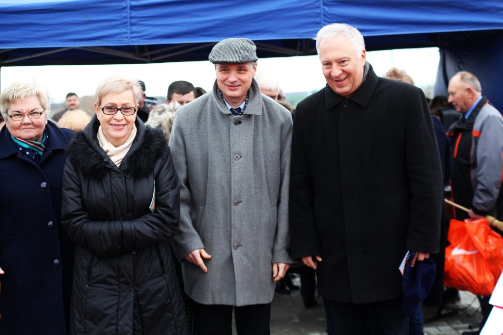Otwarcie boisk wielofunkcyjnych w Grzybianach