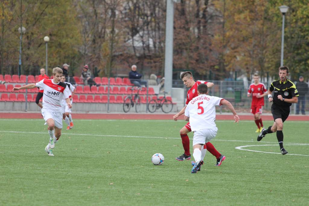 LCJ: Miedź Legnica -  Gwarek Zabrze 0:2