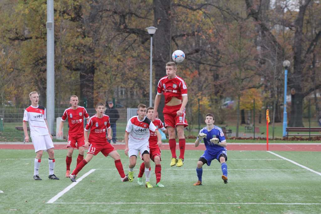 LCJ: Miedź Legnica -  Gwarek Zabrze 0:2