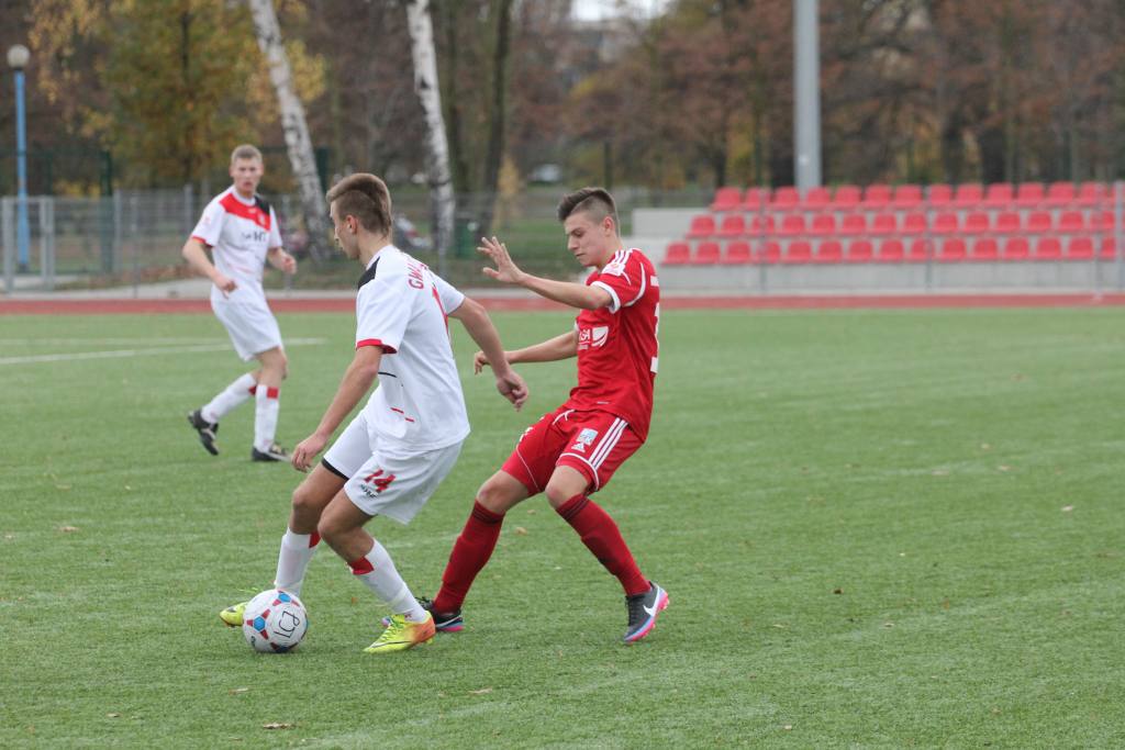 LCJ: Miedź Legnica -  Gwarek Zabrze 0:2