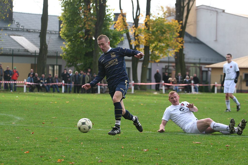 Okręgówka: KS Legnickie Pole - Arkon 1:1