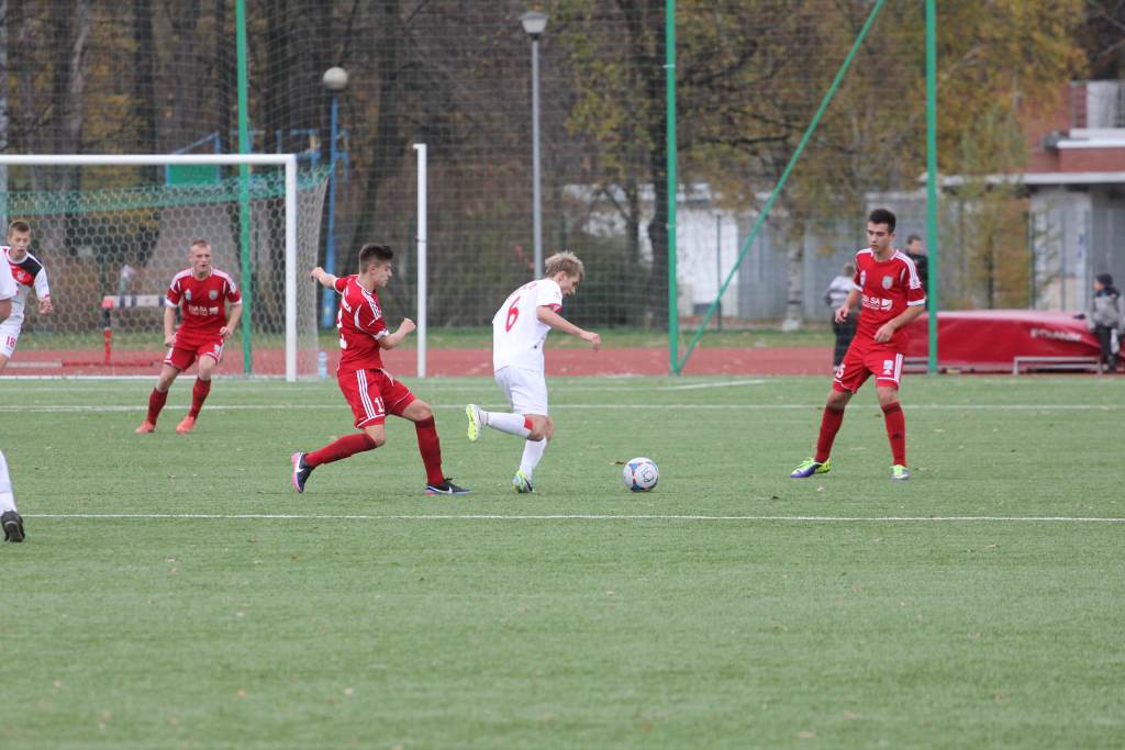 LCJ: Miedź Legnica -  Gwarek Zabrze 0:2