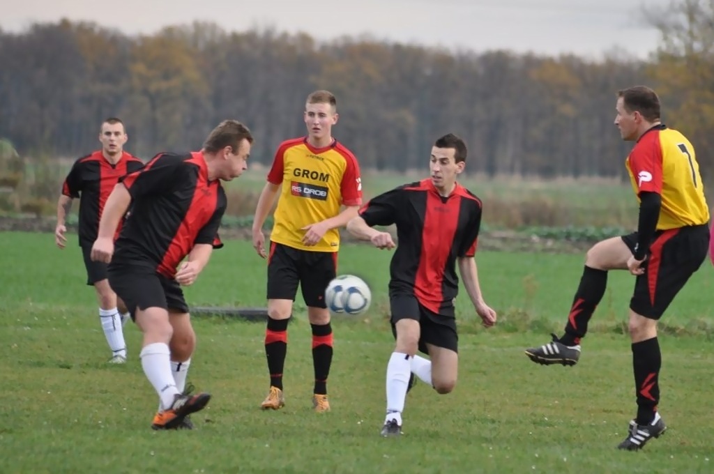 Klasa B: Grom - Platan 5:1