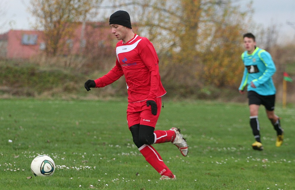 Klasa A: LKS Czarni - Iskra 3:3