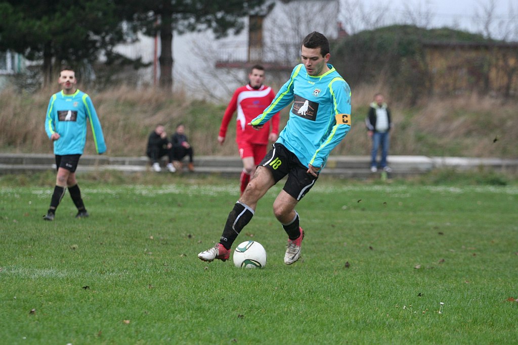 Klasa A: LKS Czarni - Iskra 3:3