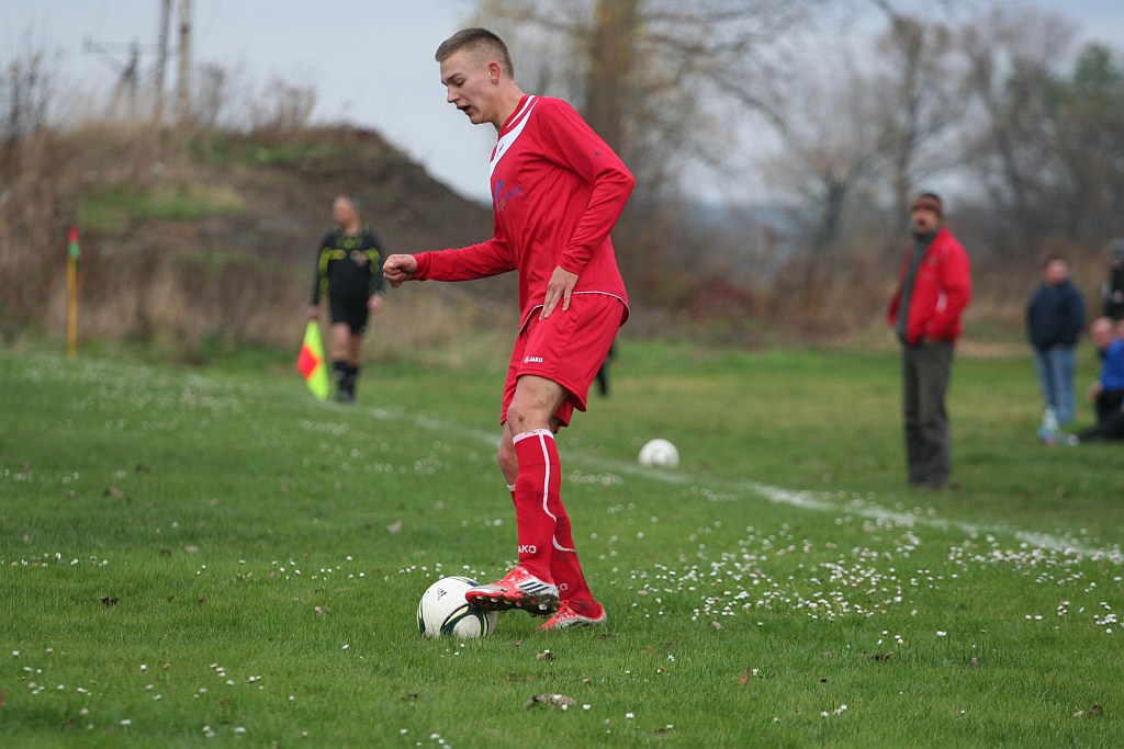 Klasa A: LKS Czarni - Iskra 3:3