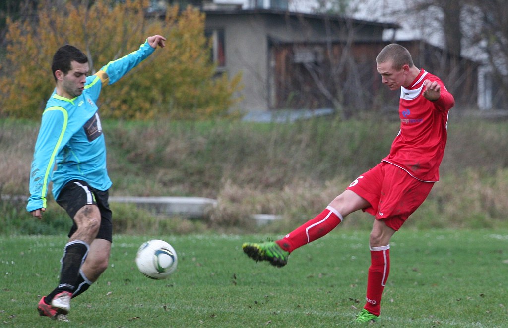 Klasa A: LKS Czarni - Iskra 3:3