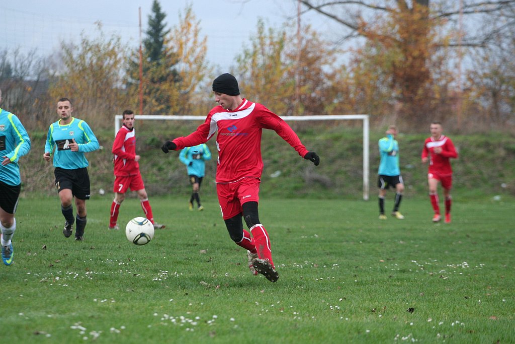 Klasa A: LKS Czarni - Iskra 3:3