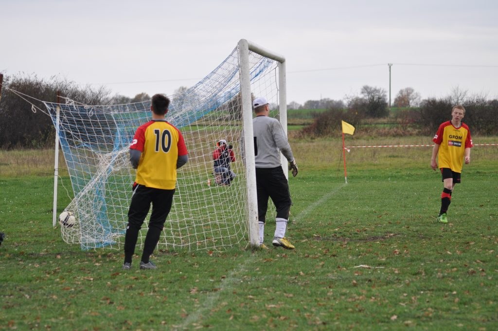 Klasa B: Grom - Platan 5:1
