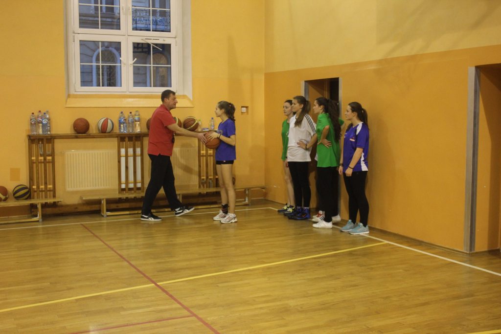 Juniorki Ekonoma Legnica trenują