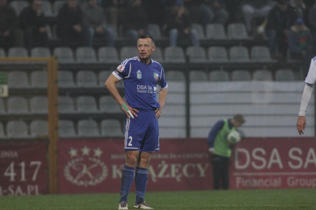 Tylko remis we mgle na pożegnanie z ligą
