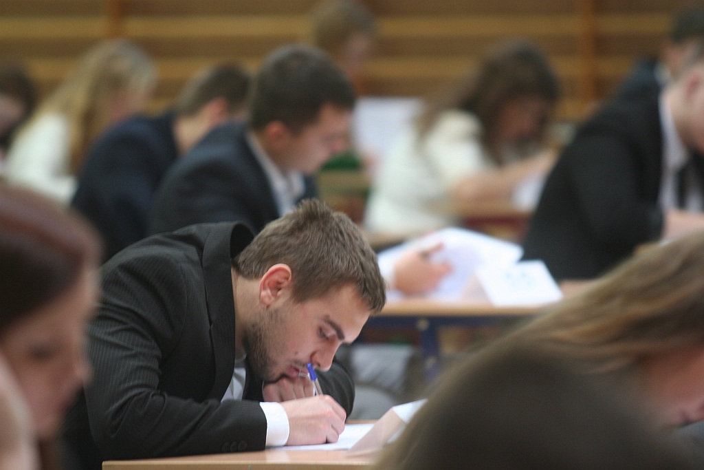 Próbna matura w V LO w Legnicy