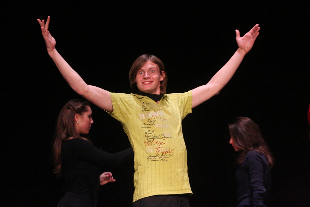 W teatrze francuski spektakl teatralno-taneczny