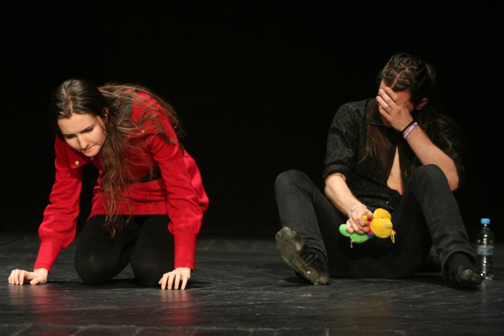 W teatrze francuski spektakl teatralno-taneczny