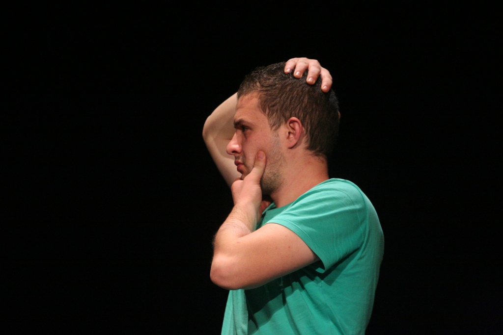 W teatrze francuski spektakl teatralno-taneczny