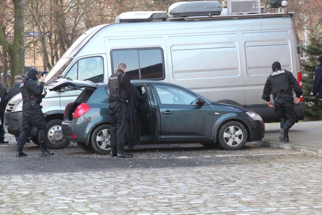 Terrorysta w PWSZ, czyli policyjna 