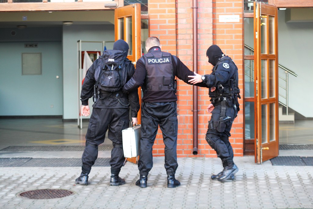 Terrorysta w PWSZ, czyli policyjna 