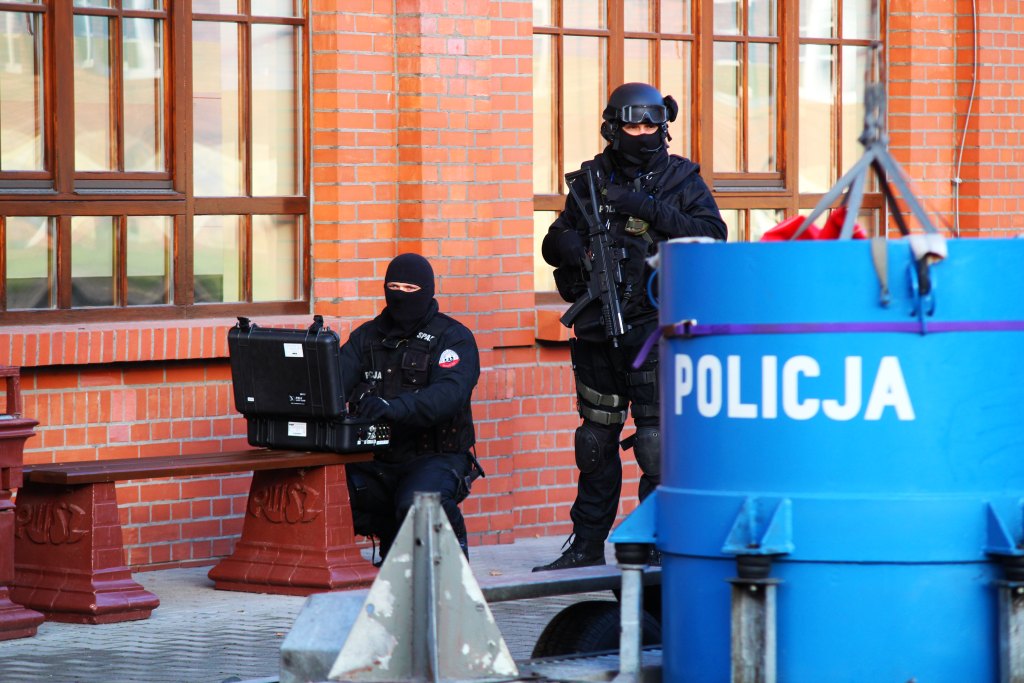 Terrorysta w PWSZ, czyli policyjna 