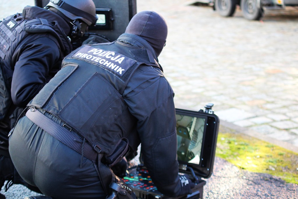 Terrorysta w PWSZ, czyli policyjna 