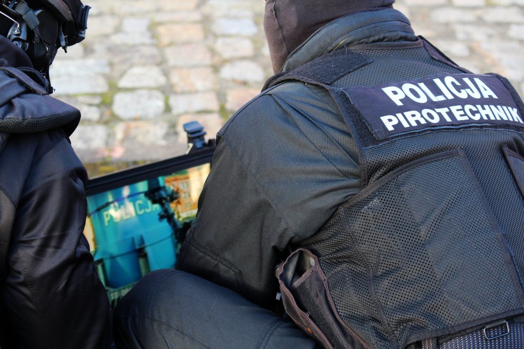 Terrorysta w PWSZ, czyli policyjna 