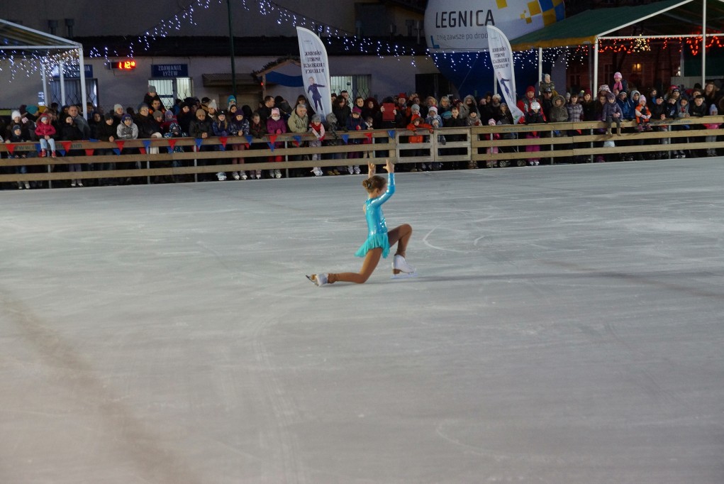 „Ice Party” na lodowisku przy Sejmowej