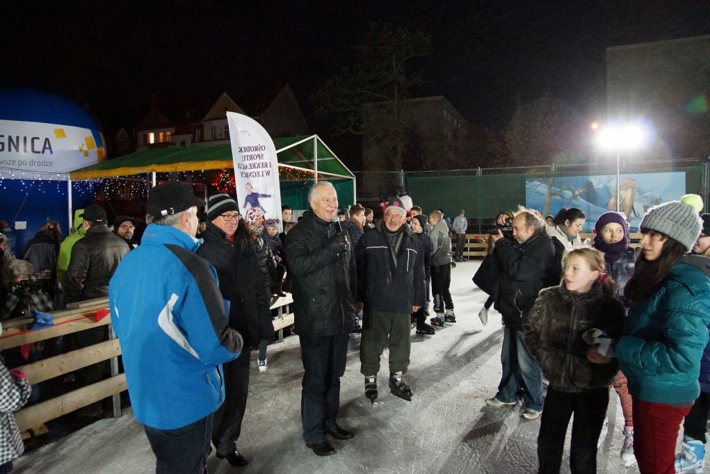 „Ice Party” na lodowisku przy Sejmowej