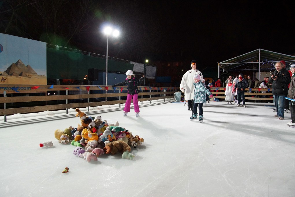 „Ice Party” na lodowisku przy Sejmowej